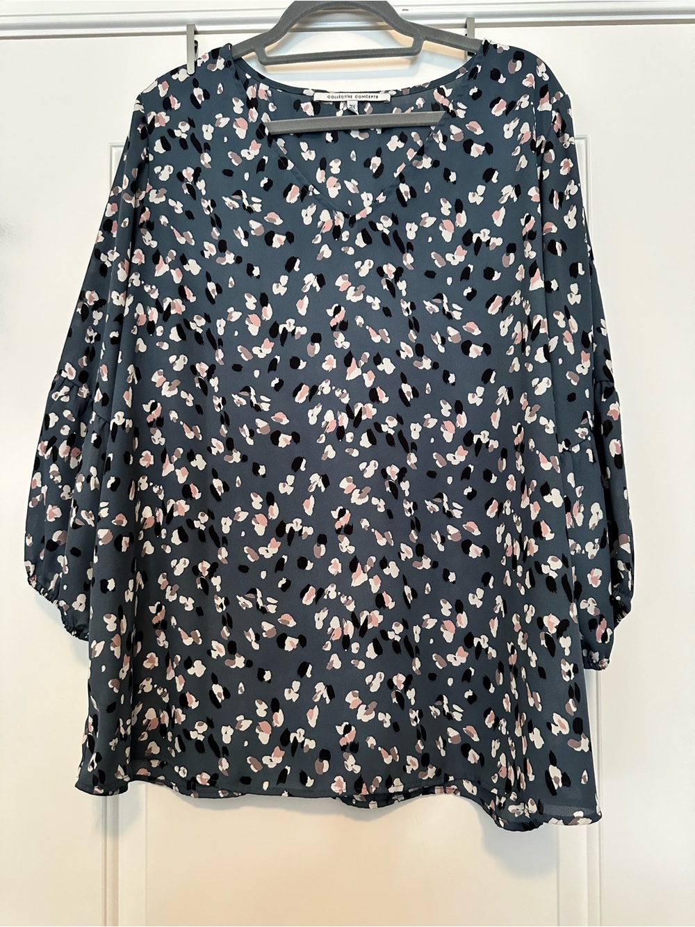 Collective Concepts Dark Teal Floral Print V-Neck Blouse